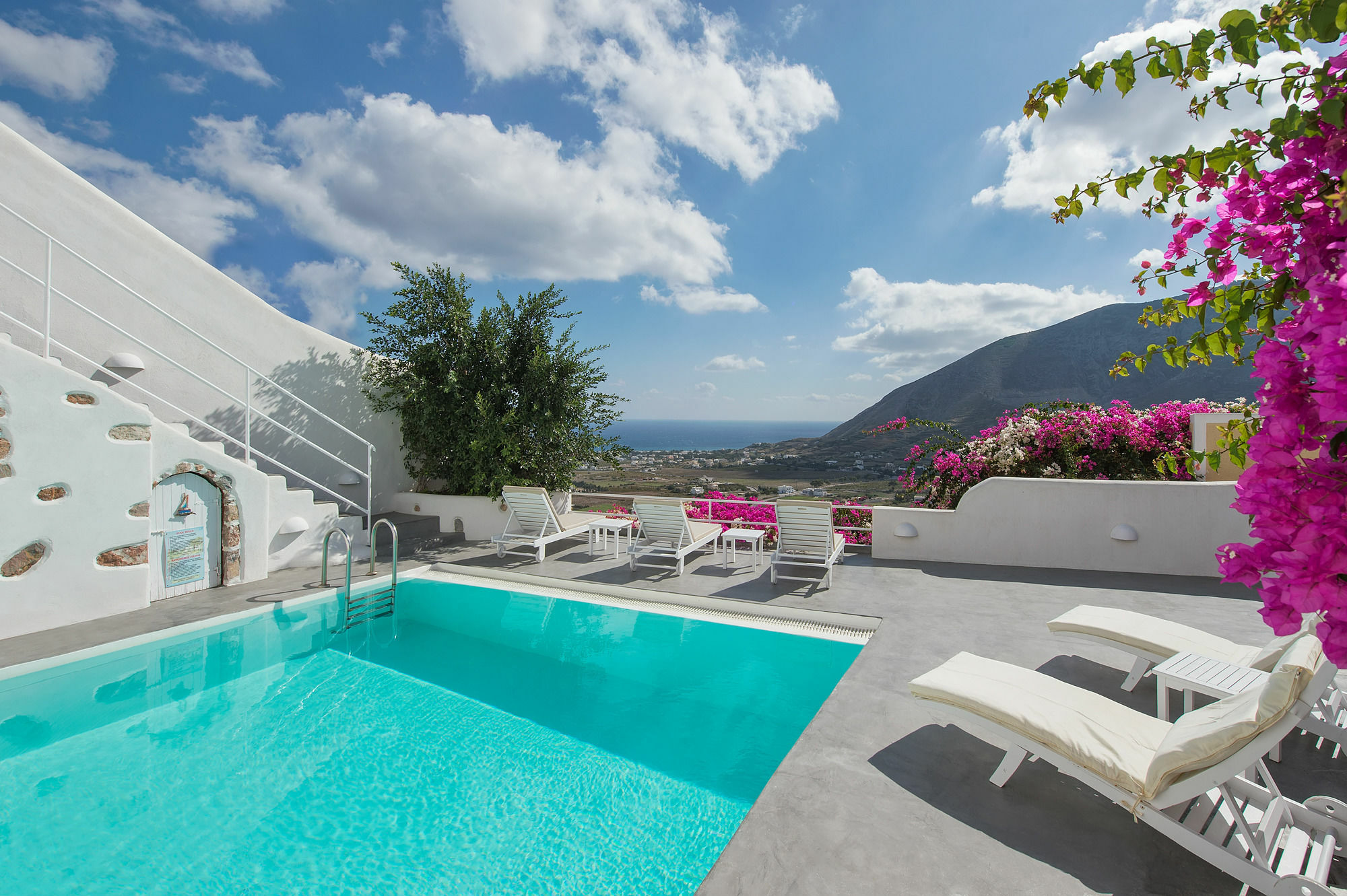 White Cave Private Villa Pyrgos Kallistis Exterior photo