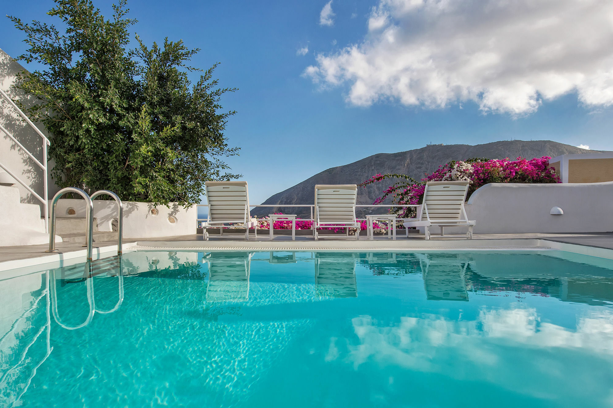 White Cave Private Villa Pyrgos Kallistis Exterior photo